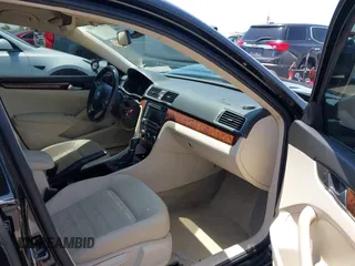 2012 Volkswagen Passat SEL z VIN 1VWCH7A37CC060266, wystawiony jako IAAI lot #42531048 z przebiegiem 93 825 mil mil oraz . Historia ofert i sprzedaży dostępna na DreamBid. Obrazek 5.