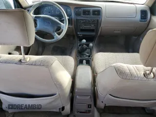1998 Toyota 4Runner z VIN JT3HM84RXW0030036, wystawiony jako Copart lot #79971434 z przebiegiem 390 286 mil mil oraz Czysty tytuł • Clean title. Historia ofert i sprzedaży dostępna na DreamBid. Obrazek 8.