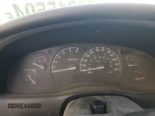 2000 Ford Explorer с VIN 1FMYU70X7YUA55302, выставлен на аукционе Copart как лот 43833945 с пробегом 200 113 миль миль и Списание • Salvage title. История ставок и продаж доступна на DreamBid. Изображение 9.