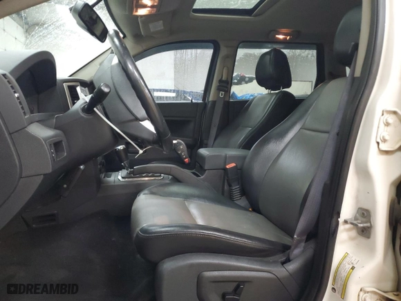 2008 Jeep Grand Cherokee Laredo with VIN 1J8HR48M38C222820, listed as a Copart auction lot 71939434 with 177,787 mi miles and Clean Title. Bid and sale history available at carsss.com. Image 7.