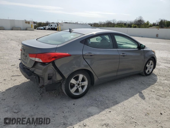 2013 Hyundai Elantra GLS с VIN 5NPDH4AE8DH207773, выставлен на аукционе Copart как лот 53267505 с пробегом 144 775 миль миль и Списание • Salvage title. История ставок и продаж доступна на DreamBid. Изображение 3.