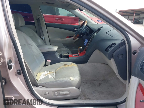 2008 Lexus ES 350 with VIN JTHBJ46G282184499, listed as a IAAI auction lot 42055001 with 248,722 mi miles. Bid and sale history available at carsss.com. Image 5.