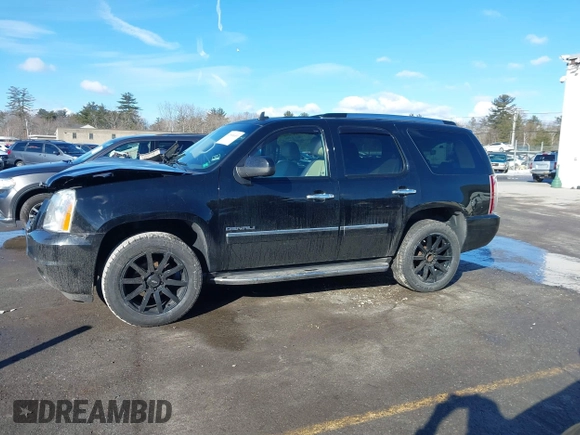 2014 GMC Yukon Denali with VIN 1GKS2EEF9ER140584, listed as a IAAI auction lot 41688659 with 81,995 mi miles. Bid and sale history available at carsss.com. Image 14.