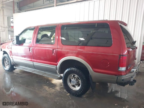 2001 Ford Excursion Limited with VIN 1FMSU43F81EC39431, listed as a IAAI auction lot 41298572 with NaN miles. Bid and sale history available at carsss.com. Image 15.