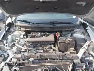 2017 Nissan Rogue SV with VIN KNMAT2MT5HP579615, listed as a IAAI auction lot 42362038 with 78,952 mi miles and . Bid and sale history available at DreamBid. Image 10.