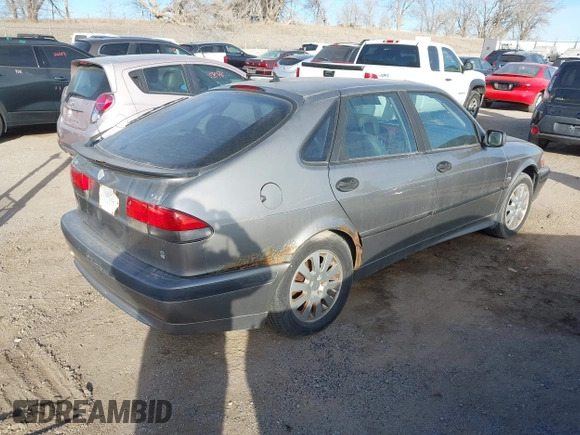 2001 Saab 9-3 z VIN YS3DF55K812052949, wystawiony jako IAAI lot #41059347 z przebiegiem 237 437 mil mil oraz . Historia ofert i sprzedaży dostępna na DreamBid. Obrazek 4.