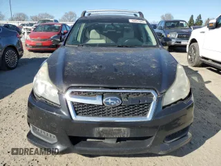 2013 Subaru Legacy Premium z VIN 4S3BMBC68D3036063, wystawiony jako Copart lot #46951945 z przebiegiem 238 790 mil mil oraz Czysty tytuł • Clean title. Historia ofert i sprzedaży dostępna na DreamBid. Obrazek 5.