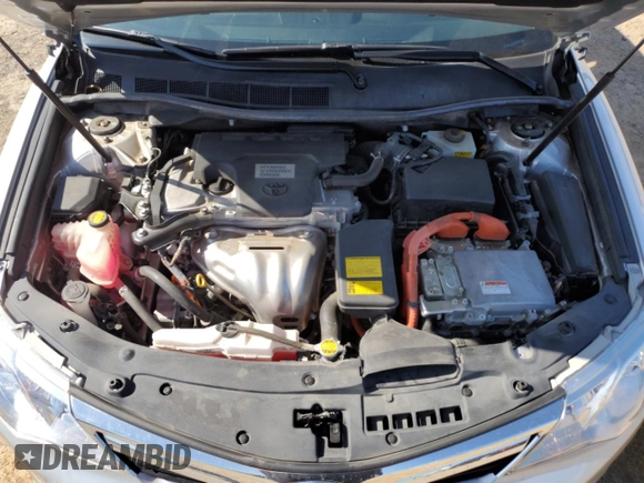 2012 Toyota Camry XLE z VIN 4T1BD1FK6CU010214, wystawiony jako Copart lot #57690544 z przebiegiem 77 943 mil mil oraz Szkoda całkowita • Salvage title. Historia ofert i sprzedaży dostępna na DreamBid. Obrazek 11.