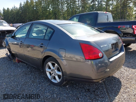 2005 Nissan Maxima SE z VIN 1N4BA41E55C836812, wystawiony jako IAAI lot #42433720 z przebiegiem Nie podano mil oraz . Historia ofert i sprzedaży dostępna na DreamBid. Obrazek 3.