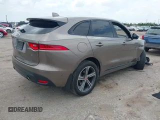 2017 Jaguar F-Pace 35t R-Sport с VIN SADCL2BVXHA067434, выставлен на аукционе IAAI как лот 42057515 с пробегом 101 435 миль миль и . История ставок и продаж доступна на DreamBid. Изображение 4.