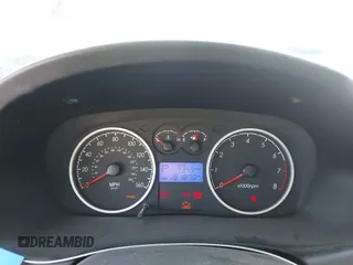 2008 Hyundai Tiburon GS z VIN KMHHM66D68U279989, wystawiony jako IAAI lot #41605072 z przebiegiem 181 870 mil mil oraz . Historia ofert i sprzedaży dostępna na DreamBid. Obrazek 7.