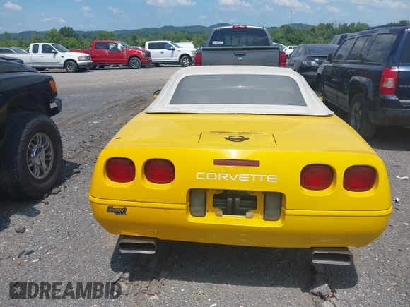 1993 Chevrolet Corvette with VIN 1G1YY33P3P5105871, listed as a IAAI auction lot 42436099 with 104,923 mi miles and . Bid and sale history available at DreamBid. Image 15.