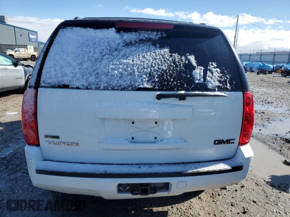 2008 GMC Yukon SLT w/4SB with VIN 1GKFK13088J123335, listed as a Copart auction lot 45045645 with 0 mi miles and Salvage Title. Bid and sale history available at carsss.com. Image 6.