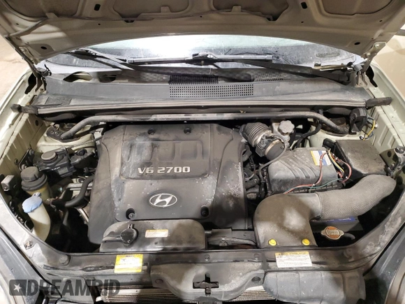 2007 Hyundai Tucson GL with VIN KM8JM72D17U684962, listed as a Copart auction lot 83152754 with 314,025 mi miles and Clean Title. Bid and sale history available at carsss.com. Image 12.