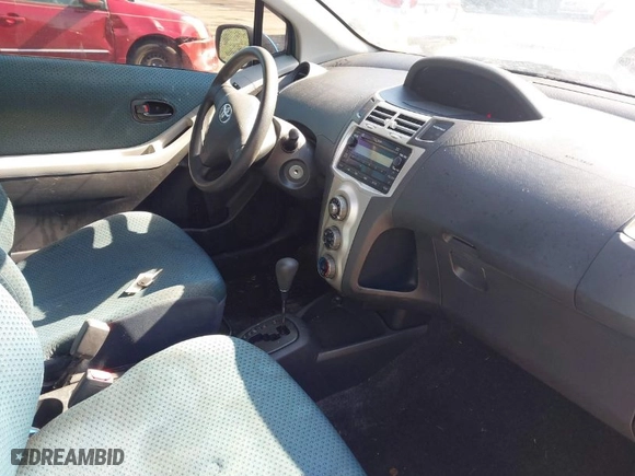 2008 Toyota Yaris with VIN JTDJT923485205083, listed as a IAAI auction lot 42009061 with 224,438 mi miles. Bid and sale history available at carsss.com. Image 5.