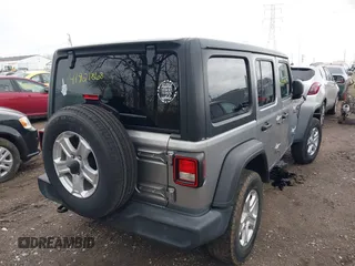 2020 Jeep Wrangler Unlimited Sport S z VIN 1C4HJXDN3LW115076, wystawiony jako IAAI lot #41921868 z przebiegiem 93 052 mil mil oraz . Historia ofert i sprzedaży dostępna na DreamBid. Obrazek 4.