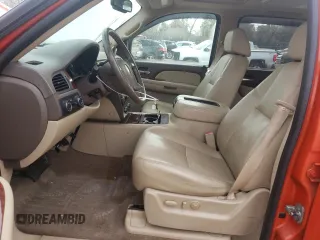 2009 Chevrolet Avalanche LTZ z VIN 3GNFK32049G275566, wystawiony jako Copart lot #48805985 z przebiegiem 107 752 mil mil oraz Czysty tytuł • Clean title. Historia ofert i sprzedaży dostępna na DreamBid. Obrazek 7.