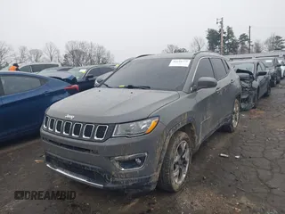 2019 Jeep Compass Limited with VIN 3C4NJCCB8KT793507, listed as a IAAI auction lot 41610732 with 114,794 mi miles. Bid and sale history available at carsss.com. Image 17.