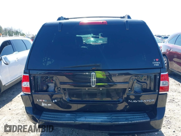 2013 Lincoln Navigator z VIN 5LMJJ2H53DEL00520, wystawiony jako IAAI lot #41769449 z przebiegiem 167 569 mil mil oraz . Historia ofert i sprzedaży dostępna na DreamBid. Obrazek 16.
