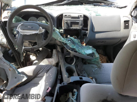 2005 Ford Escape Hybrid with VIN 1FMCU95H05KD42608, listed as a Copart auction lot 55048415 with Not provided miles and Non repairable. Bid and sale history available at DreamBid. Image 8.
