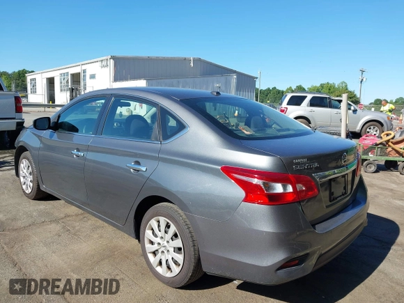 2017 Nissan Sentra S z VIN 3N1AB7AP0HY359680, wystawiony jako IAAI lot #42320581 z przebiegiem 120 244 mil mil oraz . Historia ofert i sprzedaży dostępna na DreamBid. Obrazek 3.