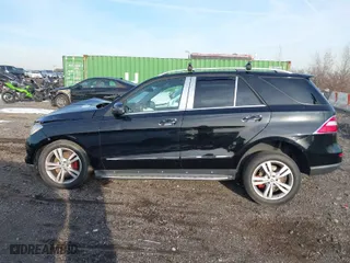 2014 Mercedes-Benz M-Class ML 350 with VIN 4JGDA5HB5EA334264, listed as a IAAI auction lot 41154262 with 91,151 mi miles. Bid and sale history available at carsss.com. Image 13.