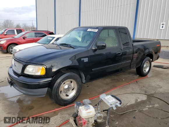 1999 Ford F-150 XL with VIN 1FTRX17L5XNB33164, listed as a Copart auction lot 47809905 with 164,484 mi miles and Non Repairable. Bid and sale history available at carsss.com. Image 1.