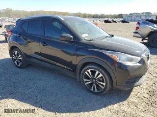 2018 Nissan Kicks SV with VIN 3N1CP5CU6JL497857, listed as a Copart auction lot 50073075 with 89,003 mi miles and Salvage Title. Bid and sale history available at carsss.com. Image 4.