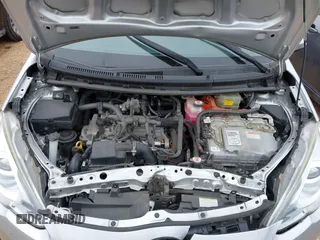 2017 Toyota Prius One z VIN JTDKDTB37H1595957, wystawiony jako IAAI lot #41380936 z przebiegiem 124 042 mil mil oraz . Historia ofert i sprzedaży dostępna na DreamBid. Obrazek 10.