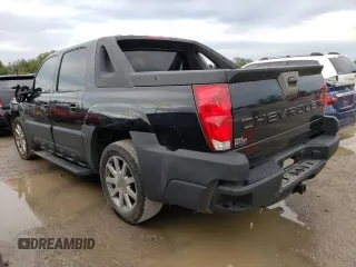 2002 Chevrolet Avalanche with VIN 3GNEC13TX2G104249, listed as a Copart auction lot 62910112 with 217,614 mi miles and Salvage title. Bid and sale history available at DreamBid. Image 3.