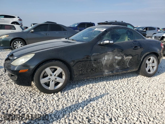 2008 Mercedes-Benz SLK 280 with VIN WDBWK54F88F188628, listed as a Copart auction lot 75885594 with 101,940 mi miles and Salvage Title. Bid and sale history available at DreamBid. Image 1.