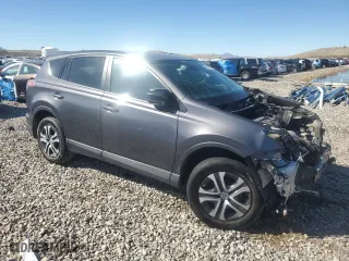 2018 Toyota RAV4 LE with VIN 2T3BFREV3JW763286, listed as a Copart auction lot 49919975 with 109,123 mi miles and Salvage Title. Bid and sale history available at carsss.com. Image 4.