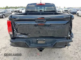 2024 Chevrolet Colorado 2WD LT z VIN 1GCPSCEK6R1146916, wystawiony jako Copart lot #59864225 z przebiegiem Nie podano mil oraz Szkoda całkowita • Salvage title. Historia ofert i sprzedaży dostępna na DreamBid. Obrazek 6.