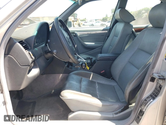 1998 Mercedes-Benz C 230/260/280/320 with VIN WDBHA23G1WA607028, listed as a Copart auction lot 60451414 with 253,477 mi miles and Clean Title. Bid and sale history available at carsss.com. Image 7.