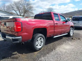 2017 Chevrolet Silverado 1500 LT with VIN 1GCVKREC9HZ302675, listed as a IAAI auction lot 41876398 with 113,475 mi miles. Bid and sale history available at carsss.com. Image 4.