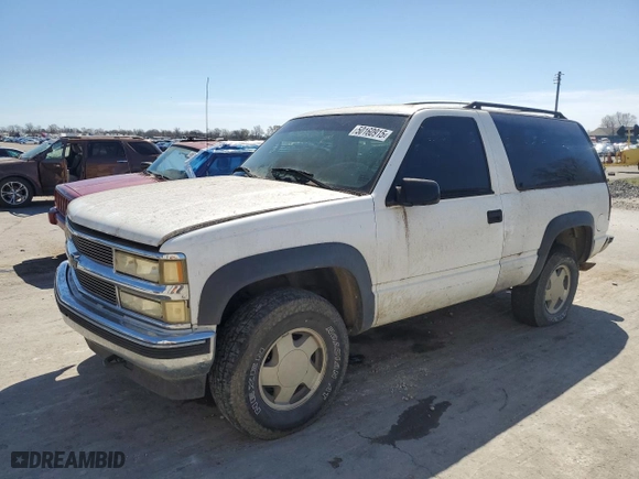1999 Chevrolet Tahoe with VIN 3GNEK18R4XG171744, listed as a Copart auction lot 50160915 with 209,175 mi miles and Salvage Title. Bid and sale history available at carsss.com. Image 1.