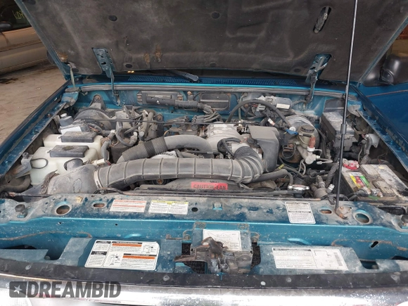 1995 Ford Ranger Splash z VIN 1FTCR14UXSPA86594, wystawiony jako IAAI lot #42517683 z przebiegiem 162 507 mil mil oraz . Historia ofert i sprzedaży dostępna na DreamBid. Obrazek 10.