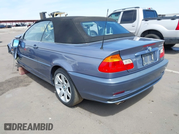2001 BMW 3 Series 325Ci with VIN WBABS33481JY57209, listed as a IAAI auction lot 41895588 with 1 mi miles. Bid and sale history available at carsss.com. Image 3.