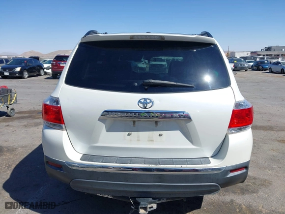2012 Toyota Highlander Limited with VIN 5TDYK3EH5CS081107, listed as a IAAI auction lot 41659577 with 191,177 mi miles. Bid and sale history available at carsss.com. Image 16.