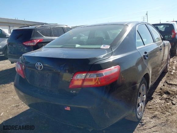 2009 Toyota Camry with VIN 4T4BE46K39R092254, listed as a IAAI auction lot 41699613 with 189,800 mi miles. Bid and sale history available at carsss.com. Image 4.