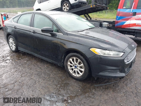 2016 Ford Fusion S z VIN 3FA6P0G70GR255496, wystawiony jako IAAI lot #42645878 z przebiegiem 198 899 mil mil oraz . Historia ofert i sprzedaży dostępna na DreamBid. Obrazek 1.