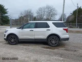 2016 Ford Explorer Sport with VIN 1FM5K8GT2GGA82759, listed as a IAAI auction lot 41471239 with 139,943 mi miles. Bid and sale history available at carsss.com. Image 14.