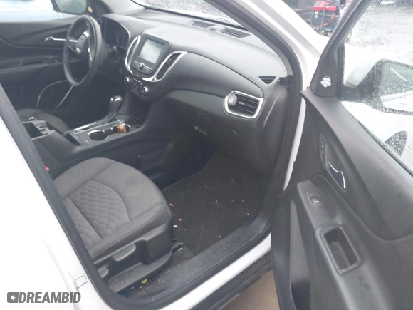 2018 Chevrolet Equinox LT with VIN 2GNAXJEV7J6193919, listed as a IAAI auction lot 41609954 with 107,087 mi miles. Bid and sale history available at carsss.com. Image 5.