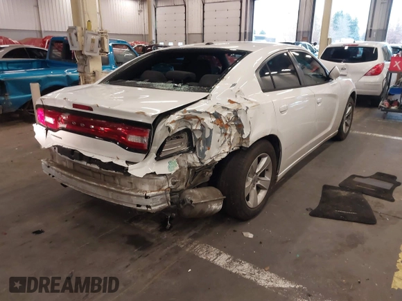2013 Dodge Charger SE z VIN 2C3CDXBG9DH520241, wystawiony jako IAAI lot #41057114 z przebiegiem 148 768 mil mil oraz . Historia ofert i sprzedaży dostępna na DreamBid. Obrazek 4.