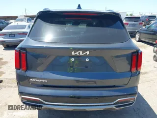 2023 Kia Sorento SX z VIN 5XYRK4LF3PG242259, wystawiony jako IAAI lot #41970398 z przebiegiem 31 293 mil mil oraz . Historia ofert i sprzedaży dostępna na DreamBid. Obrazek 16.
