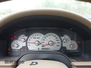 2004 Mercury Mountaineer с VIN 4M2DU86W44UJ15211, выставлен на аукционе IAAI как лот 42227023 с пробегом 221 249 миль миль и . История ставок и продаж доступна на DreamBid. Изображение 7.