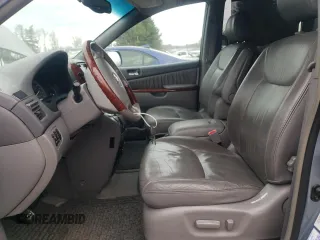 2004 Toyota Sienna XLE with VIN 5TDZA22C74S131985, listed as a Copart auction lot 49000605 with 225,254 mi miles and Clean Title. Bid and sale history available at DreamBid. Image 7.