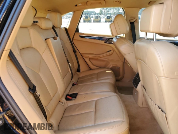 2015 Porsche Macan S with VIN WP1AB2A50FLB62561, listed as a Copart auction lot 46398925 with 90,180 mi miles and Salvage Title. Bid and sale history available at carsss.com. Image 11.