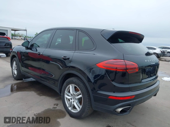2016 Porsche Cayenne z VIN WP1AA2A29GLA00762, wystawiony jako IAAI lot #41963152 z przebiegiem 60 503 mil mil oraz . Historia ofert i sprzedaży dostępna na DreamBid. Obrazek 3.