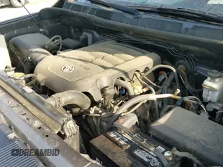 2015 Toyota Tundra SR5 с VIN 5TFDW5F10FX486144, выставлен на аукционе IAAI как лот 42225144 с пробегом 199 603 миль миль и . История ставок и продаж доступна на DreamBid. Изображение 19.
